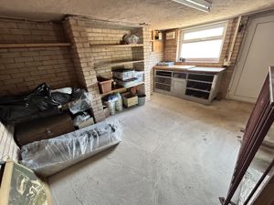 Photo 34- click for photo gallery